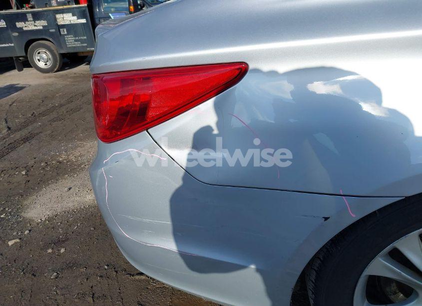 Photo 12 of 2013 Hyundai Sonata LIMITED (VIN 5NPEC4AC6DH583809)