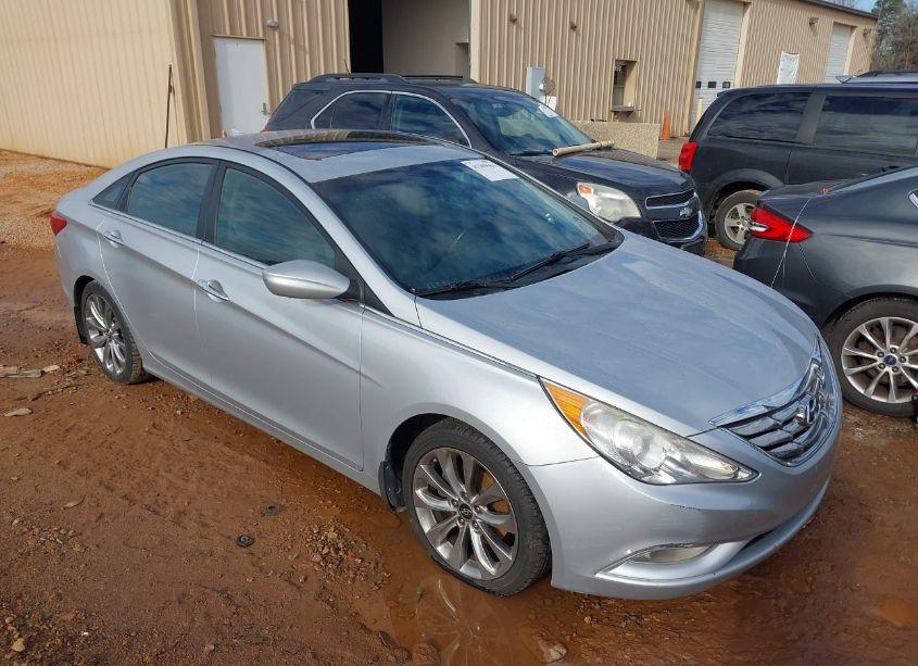 2013 Hyundai Sonata SE (VIN 5NPEC4AC6DH619501) main photo