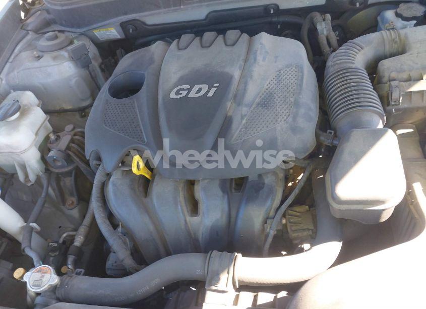 Photo 10 of 2013 Hyundai Sonata SE (VIN 5NPEC4AC6DH660095)