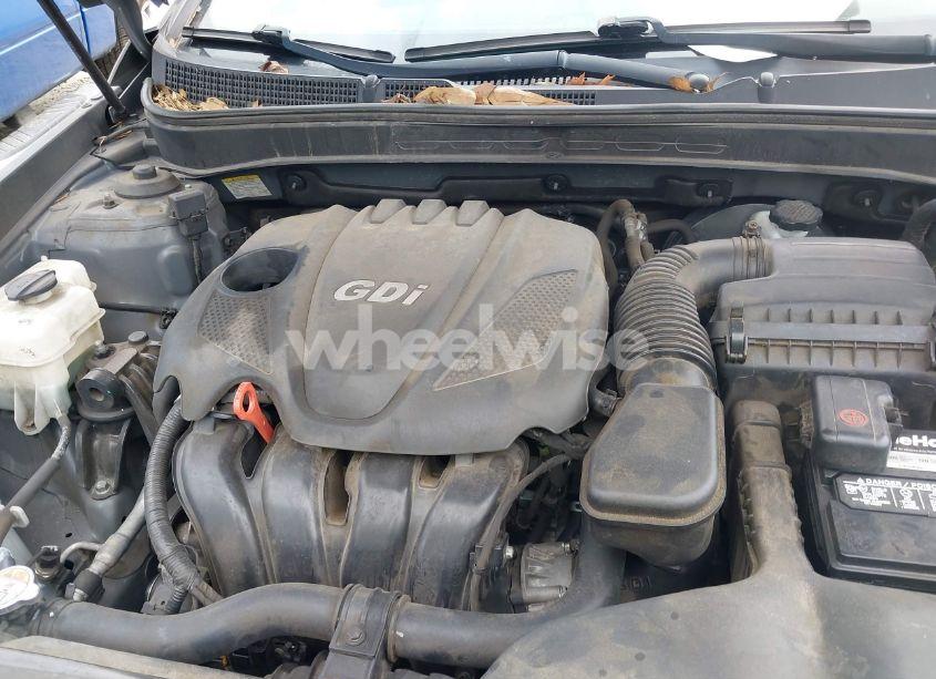 Photo 10 of 2013 Hyundai Sonata SE (VIN 5NPEC4AC6DH742005)