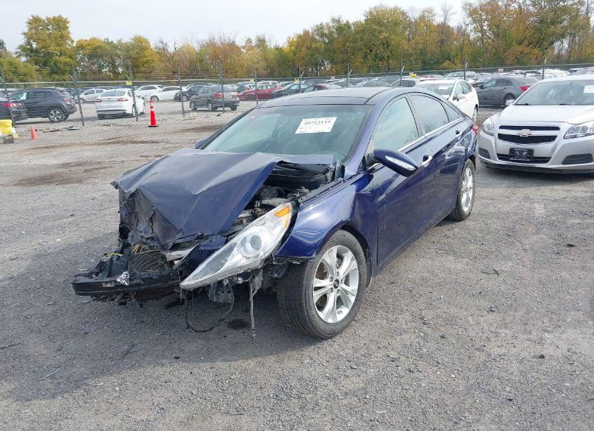 Photo 2 of 2013 Hyundai Sonata LIMITED (VIN 5NPEC4AC6DH794606)