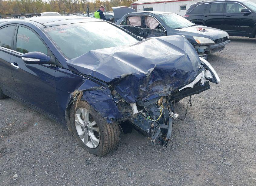 Photo 6 of 2013 Hyundai Sonata LIMITED (VIN 5NPEC4AC6DH794606)