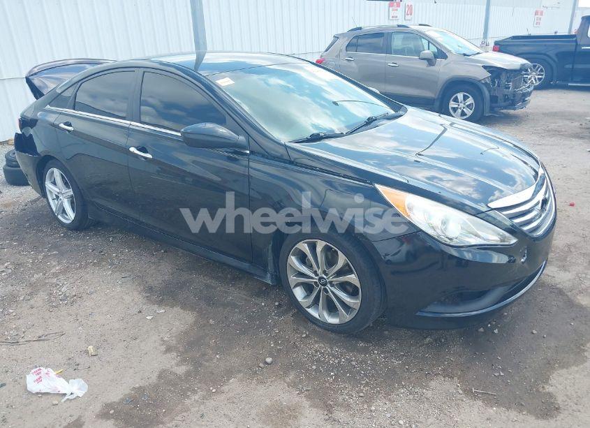 2014 Hyundai Sonata SE (VIN 5NPEC4AC6EH894951) main photo