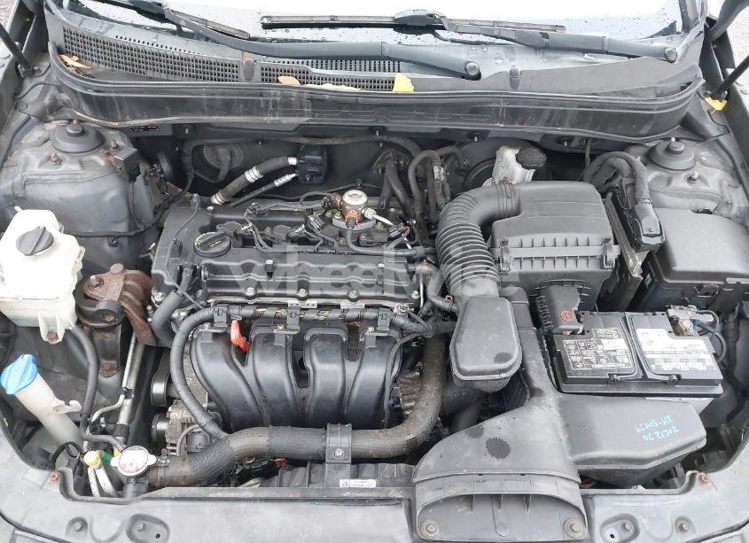 Photo 10 of 2014 Hyundai Sonata SE (VIN 5NPEC4AC6EH910453)