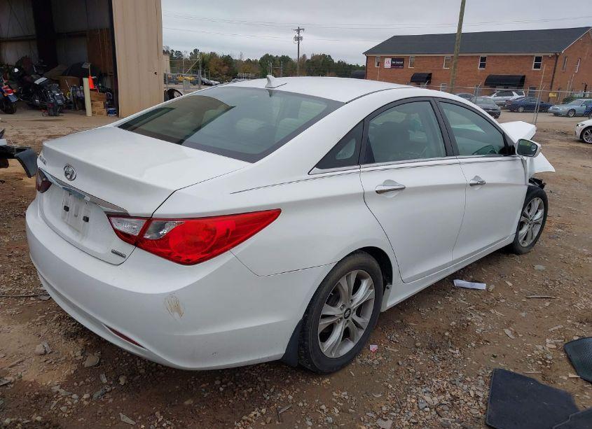 Photo 4 of 2011 Hyundai Sonata LIMITED (VIN 5NPEC4AC7BH008051)