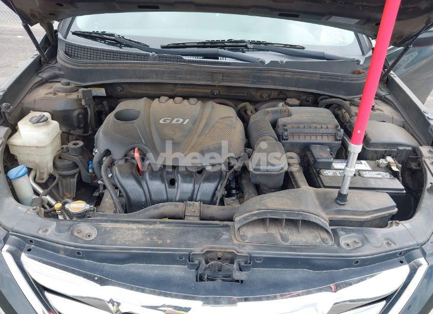 Photo 10 of 2011 Hyundai Sonata SE (VIN 5NPEC4AC7BH013671)