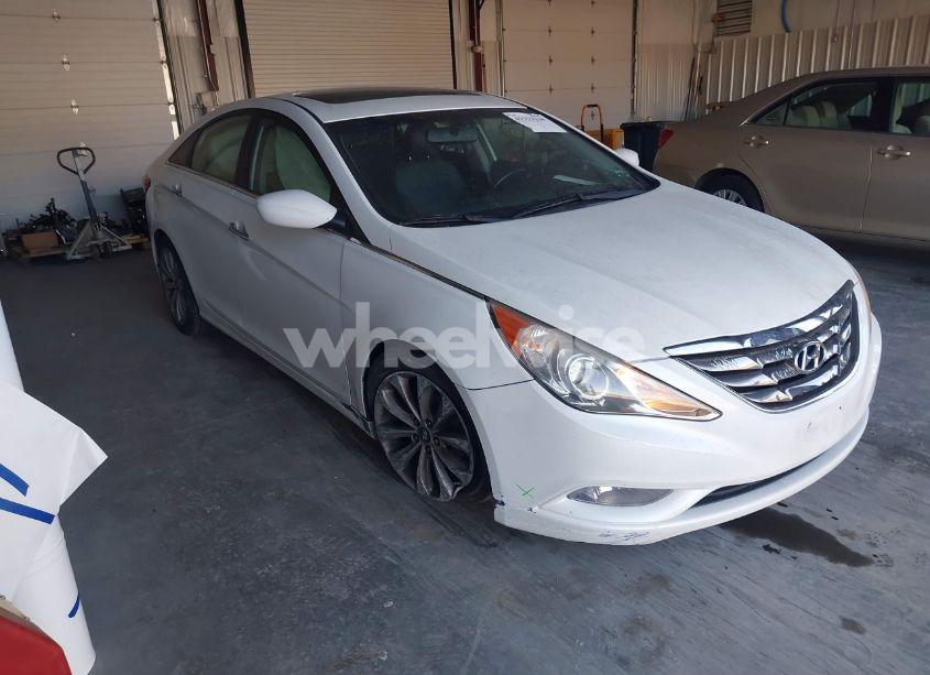 2011 Hyundai Sonata SE (VIN 5NPEC4AC7BH054639) main photo