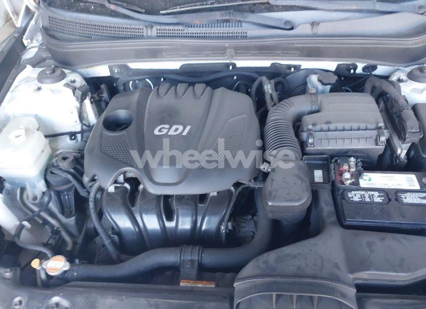 Photo 10 of 2011 Hyundai Sonata SE (VIN 5NPEC4AC7BH054639)