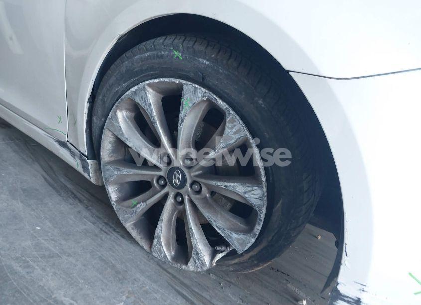 Photo 6 of 2011 Hyundai Sonata SE (VIN 5NPEC4AC7BH054639)