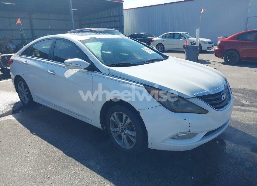 2011 Hyundai Sonata LIMITED (VIN 5NPEC4AC7BH084496) main photo