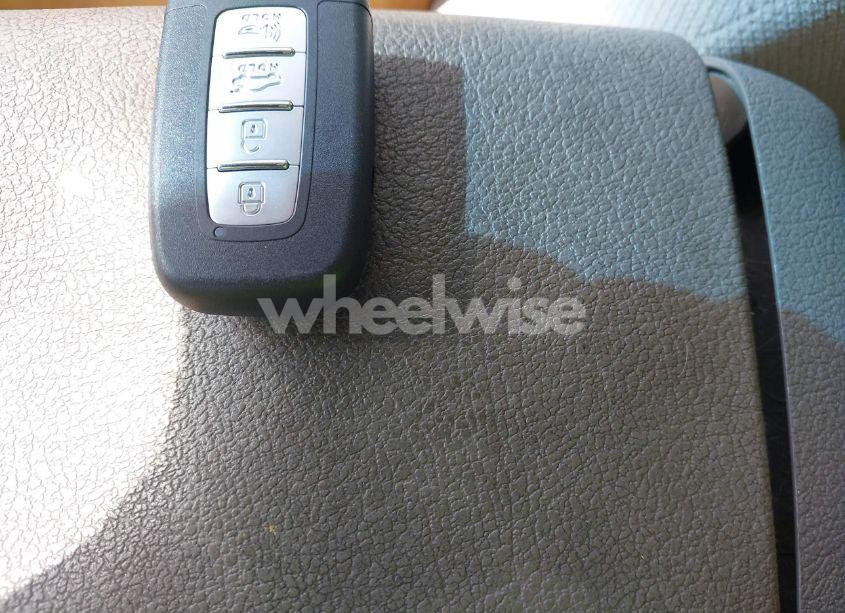 Photo 11 of 2011 Hyundai Sonata LIMITED (VIN 5NPEC4AC7BH084496)