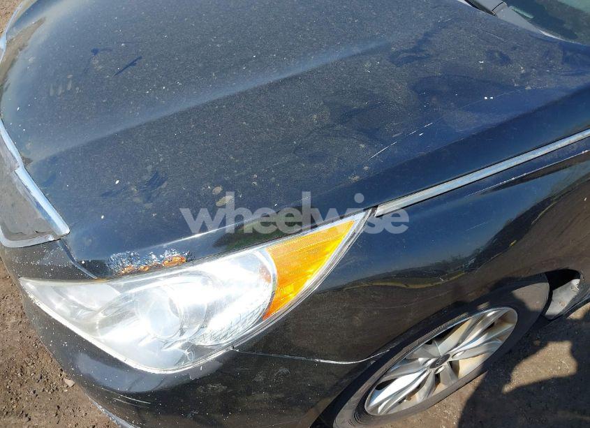 Photo 6 of 2011 Hyundai Sonata SE (VIN 5NPEC4AC7BH090105)