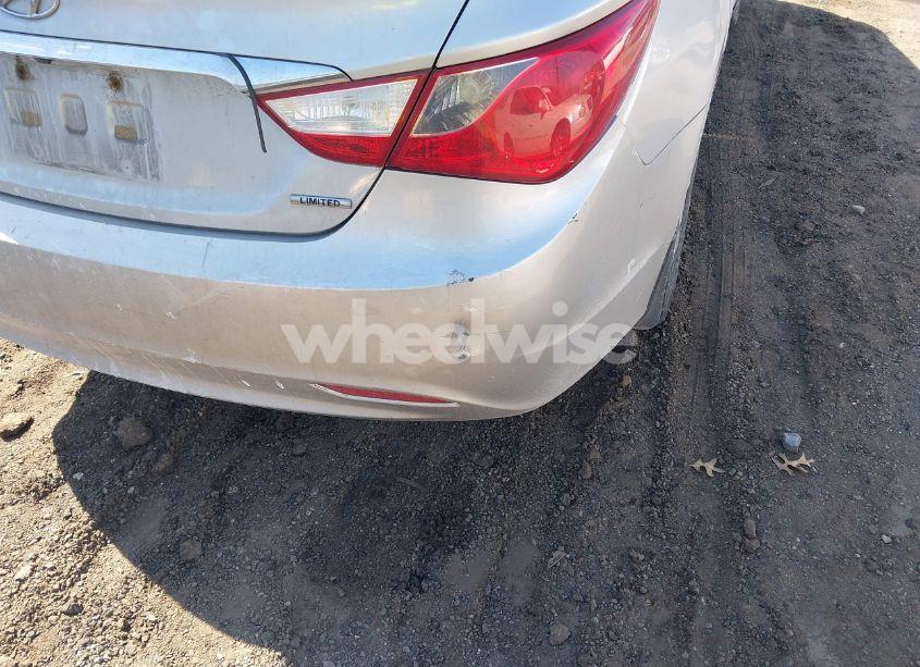 Photo 12 of 2011 Hyundai Sonata LIMITED (VIN 5NPEC4AC7BH100311)