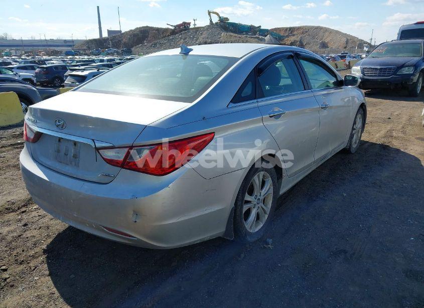 Photo 4 of 2011 Hyundai Sonata LIMITED (VIN 5NPEC4AC7BH100311)