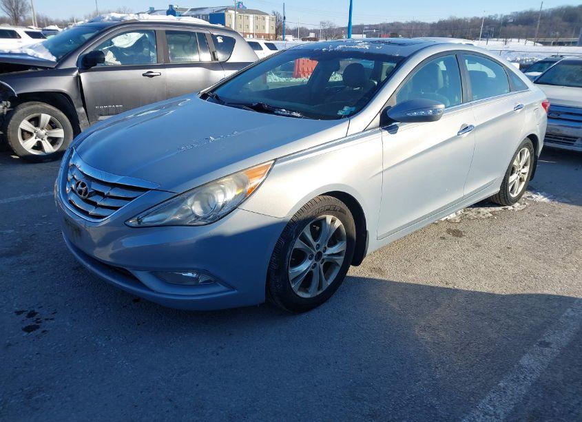 Photo 2 of 2011 Hyundai Sonata LIMITED (VIN 5NPEC4AC7BH111339)