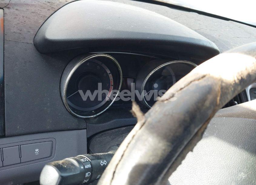 Photo 7 of 2011 Hyundai Sonata LIMITED (VIN 5NPEC4AC7BH117996)