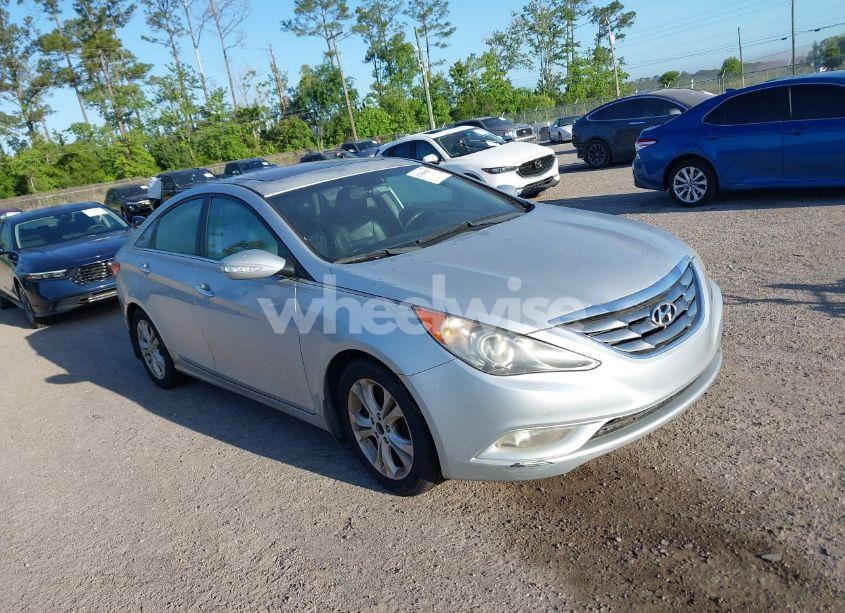 2011 Hyundai Sonata LIMITED (VIN 5NPEC4AC7BH132661) main photo