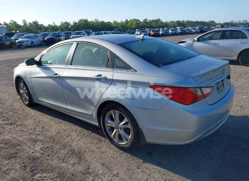 Photo 3 of 2011 Hyundai Sonata LIMITED (VIN 5NPEC4AC7BH132661)