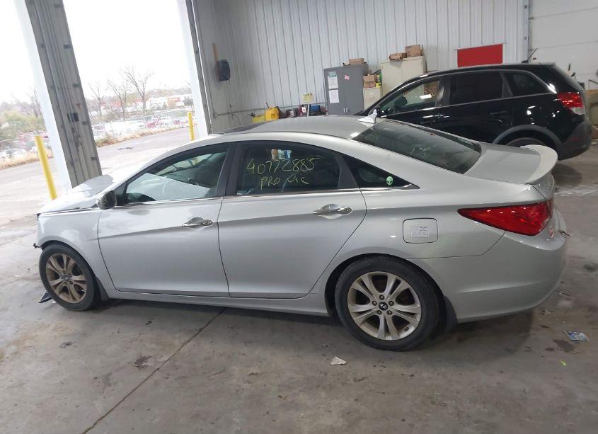 Photo 14 of 2011 Hyundai Sonata LIMITED (VIN 5NPEC4AC7BH155275)
