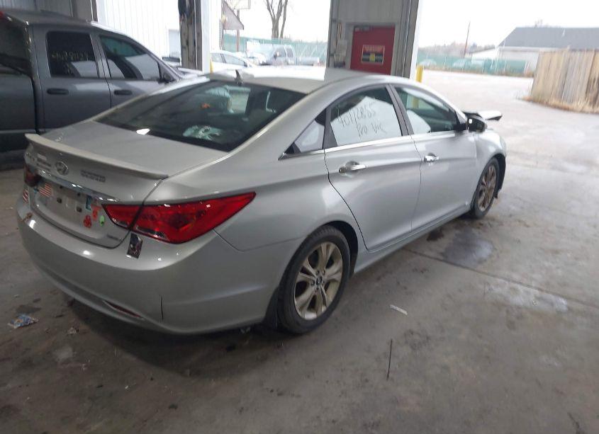 Photo 4 of 2011 Hyundai Sonata LIMITED (VIN 5NPEC4AC7BH155275)