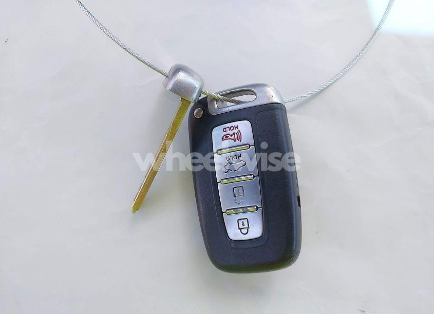 Photo 11 of 2011 Hyundai Sonata LIMITED (VIN 5NPEC4AC7BH156085)