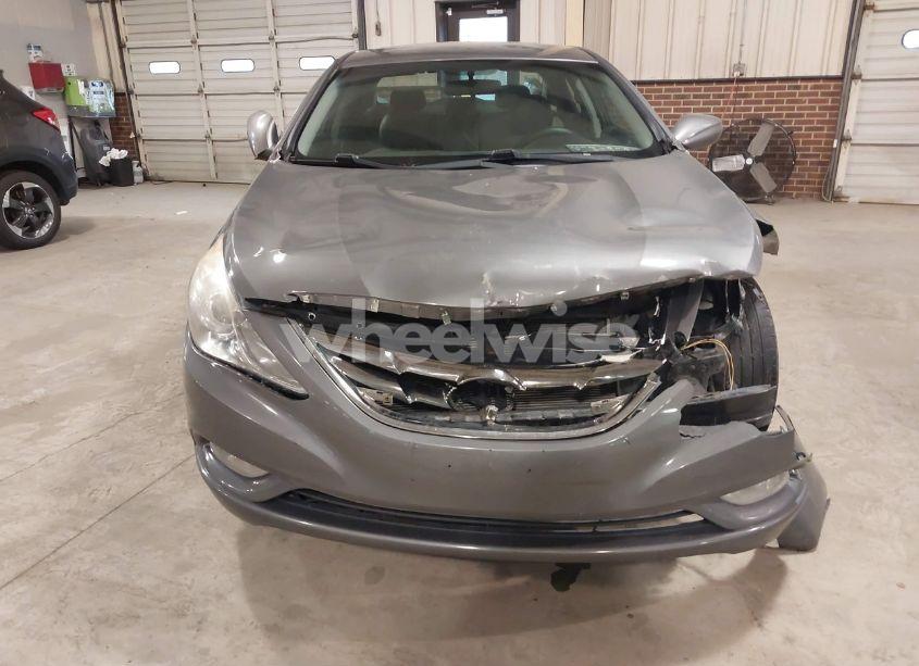 Photo 12 of 2011 Hyundai Sonata SE (VIN 5NPEC4AC7BH218987)