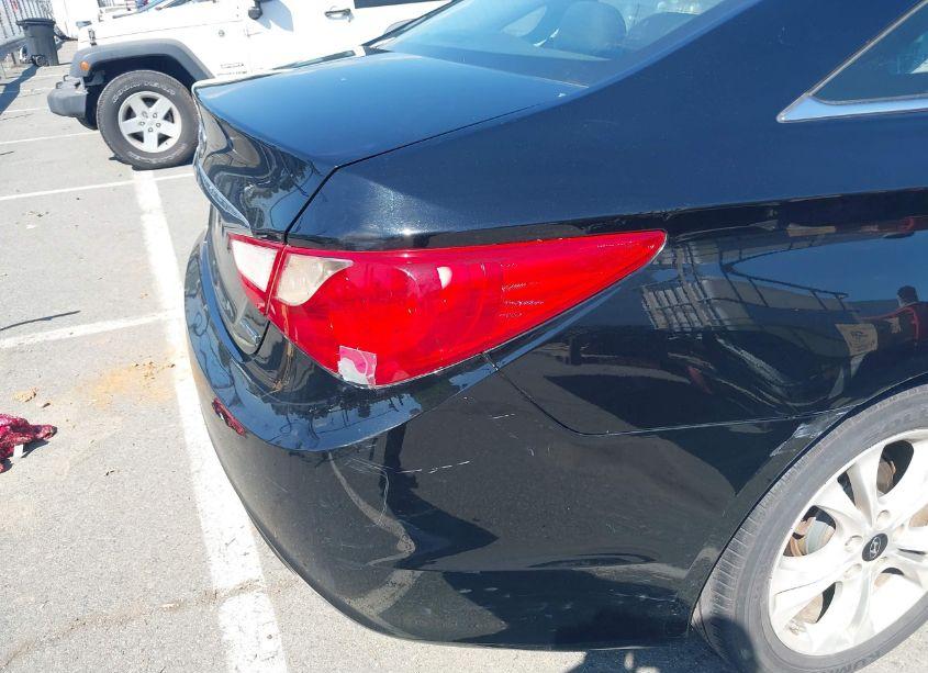 Photo 12 of 2011 Hyundai Sonata LIMITED (VIN 5NPEC4AC7BH259491)