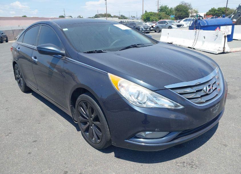 2011 Hyundai Sonata SE (VIN 5NPEC4AC7BH274802) main photo