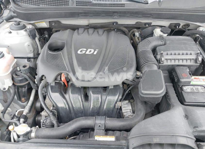 Photo 10 of 2011 Hyundai Sonata SE (VIN 5NPEC4AC7BH290756)