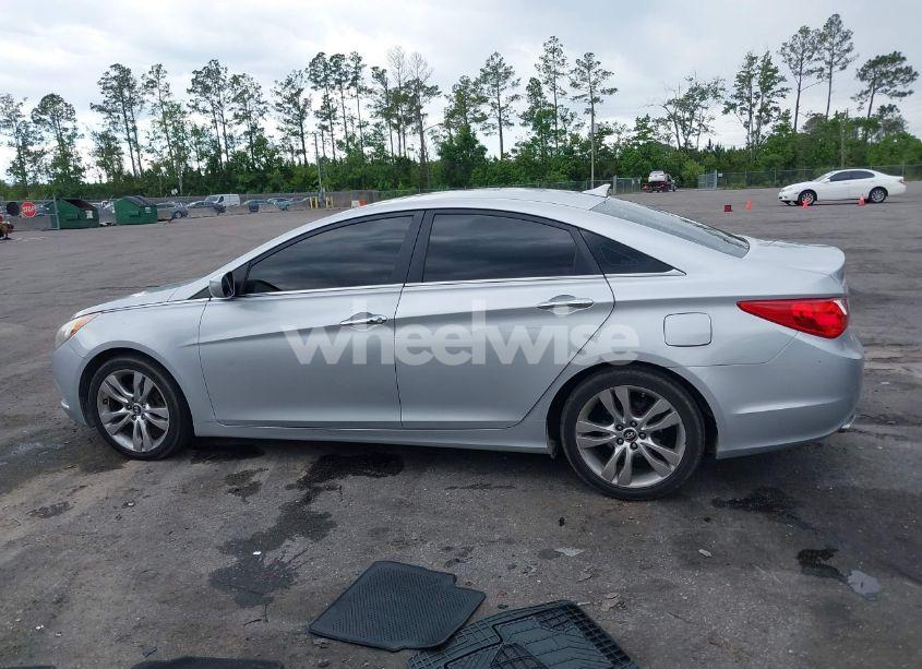 Photo 14 of 2011 Hyundai Sonata SE (VIN 5NPEC4AC7BH290756)