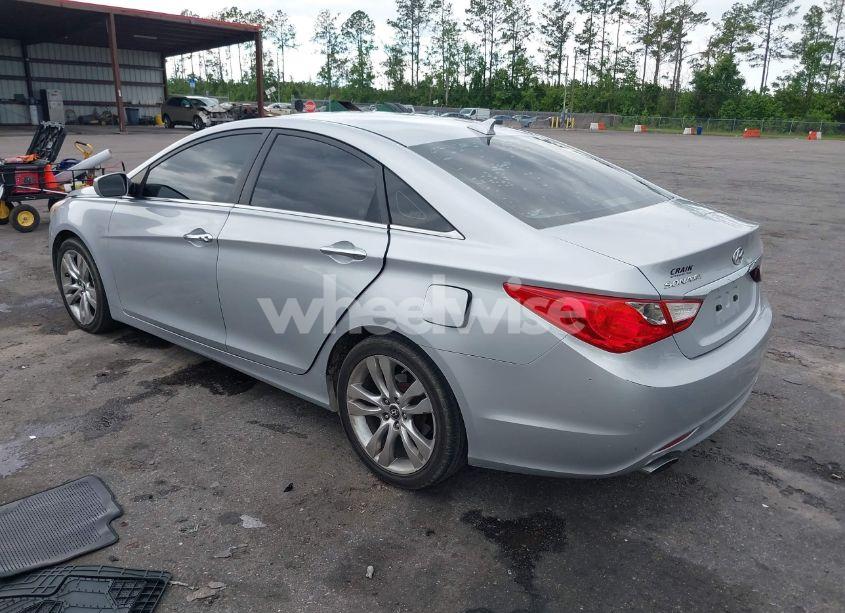 Photo 3 of 2011 Hyundai Sonata SE (VIN 5NPEC4AC7BH290756)