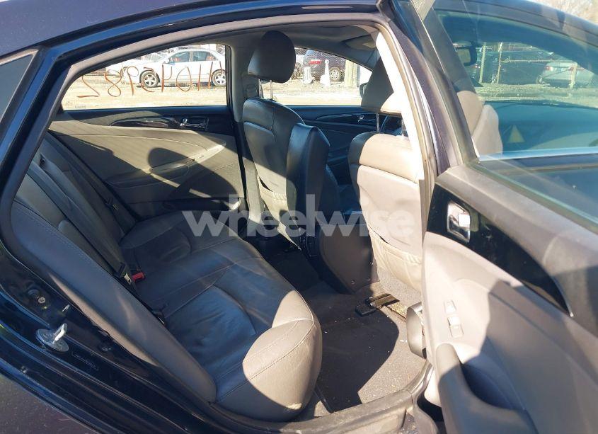 Photo 8 of 2011 Hyundai Sonata LIMITED (VIN 5NPEC4AC7BH306339)