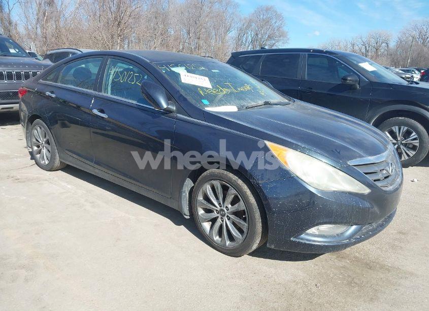 2012 Hyundai Sonata SE (VIN 5NPEC4AC7CH354117) main photo