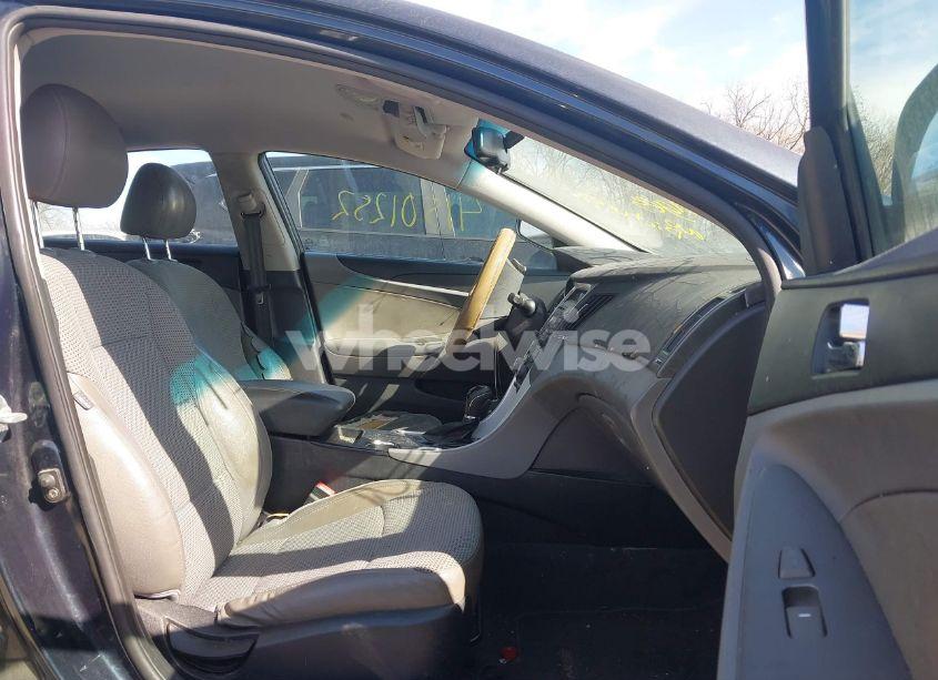Photo 5 of 2012 Hyundai Sonata SE (VIN 5NPEC4AC7CH354117)