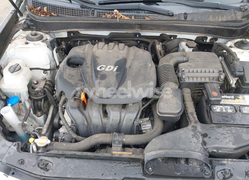 Photo 10 of 2012 Hyundai Sonata SE (VIN 5NPEC4AC7CH369460)