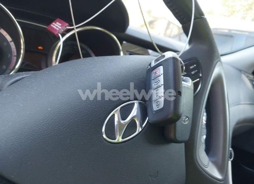 Photo 11 of 2012 Hyundai Sonata LIMITED (VIN 5NPEC4AC7CH415496)