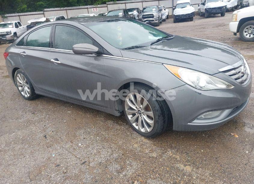 2012 Hyundai Sonata SE (VIN 5NPEC4AC7CH435022) main photo
