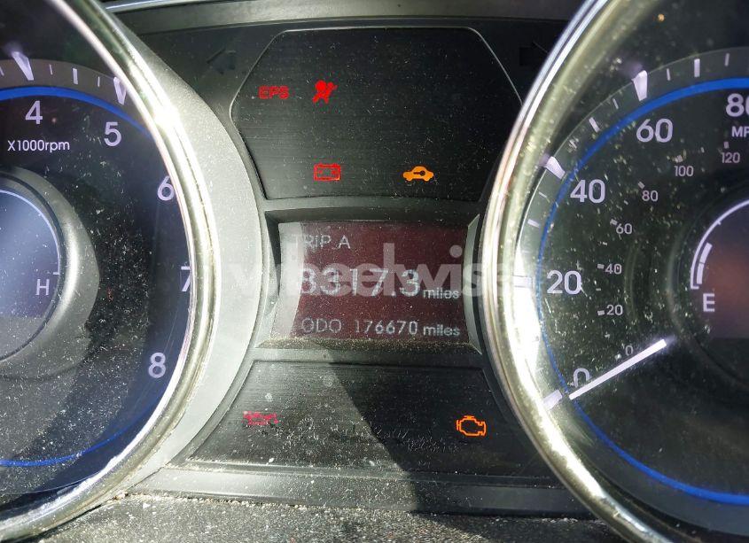 Photo 7 of 2012 Hyundai Sonata SE (VIN 5NPEC4AC7CH435022)