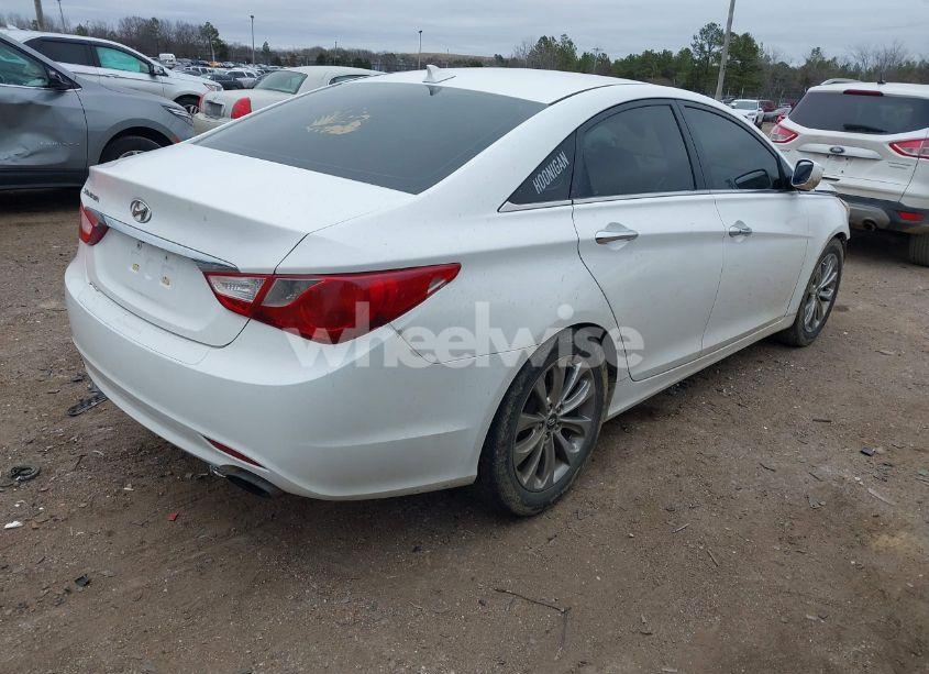 Photo 4 of 2012 Hyundai Sonata SE (VIN 5NPEC4AC7CH496600)