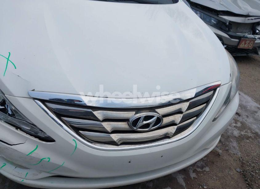 Photo 12 of 2013 Hyundai Sonata LIMITED (VIN 5NPEC4AC7DH562855)