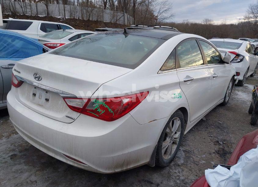 Photo 4 of 2013 Hyundai Sonata LIMITED (VIN 5NPEC4AC7DH562855)