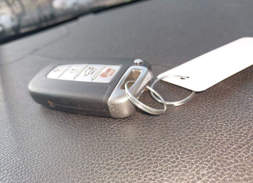 Photo 11 of 2013 Hyundai Sonata LIMITED (VIN 5NPEC4AC7DH566503)