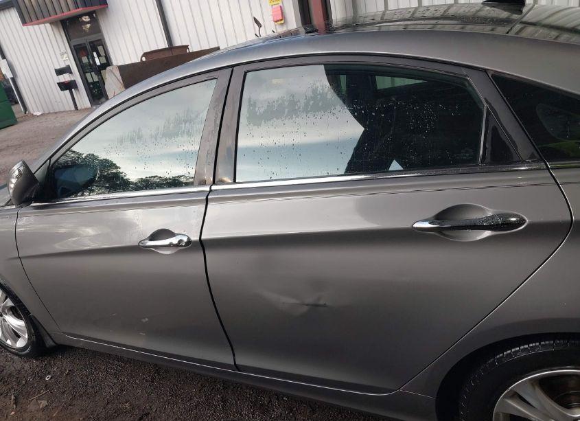 Photo 15 of 2013 Hyundai Sonata LIMITED (VIN 5NPEC4AC7DH566503)