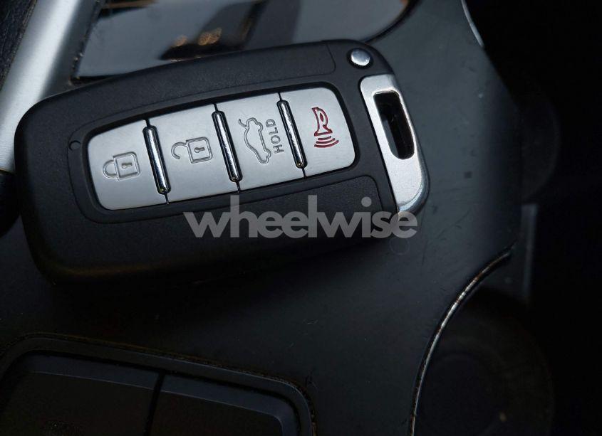 Photo 11 of 2013 Hyundai Sonata SE (VIN 5NPEC4AC7DH620768)