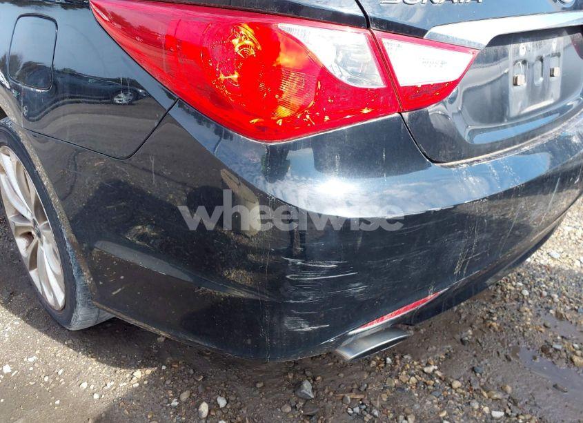 Photo 12 of 2013 Hyundai Sonata SE (VIN 5NPEC4AC7DH620768)