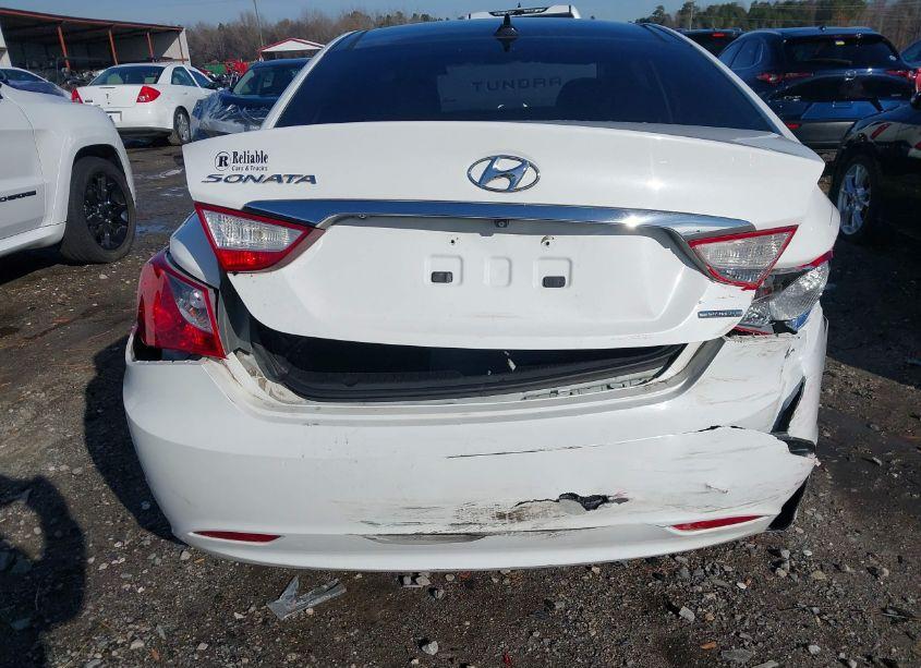 Photo 6 of 2013 Hyundai Sonata LIMITED (VIN 5NPEC4AC7DH630975)