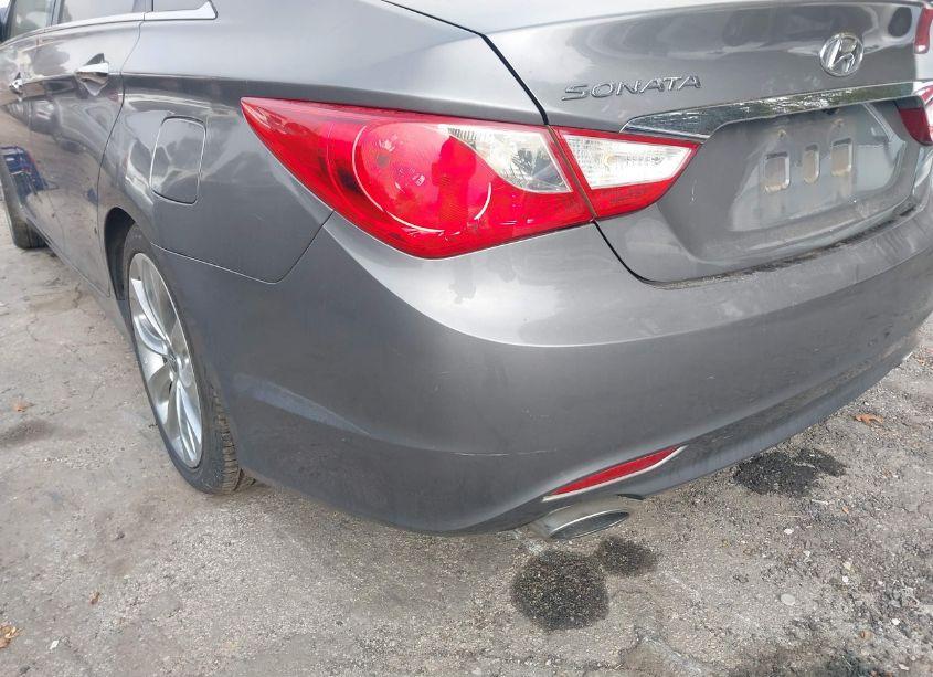 Photo 12 of 2013 Hyundai Sonata SE/LIMITED (VIN 5NPEC4AC7DH636713)