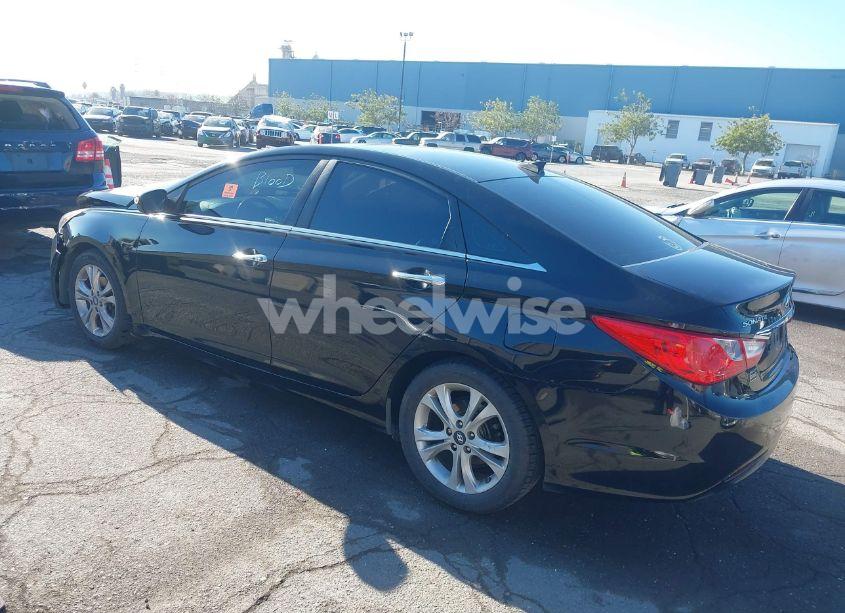 Photo 3 of 2013 Hyundai Sonata LIMITED (VIN 5NPEC4AC7DH705884)