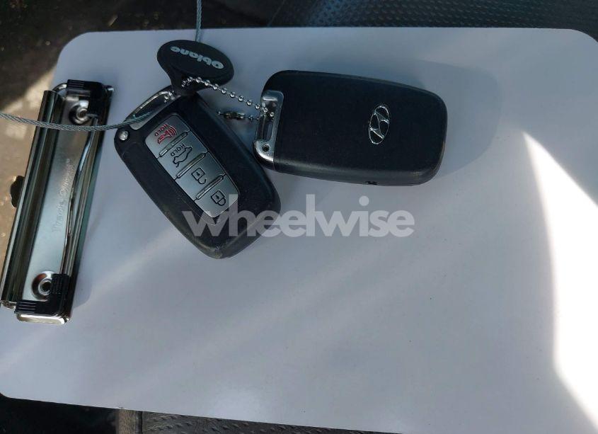 Photo 11 of 2013 Hyundai Sonata LIMITED (VIN 5NPEC4AC7DH716786)