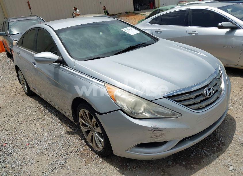 2013 Hyundai Sonata SE (VIN 5NPEC4AC7DH723821) main photo